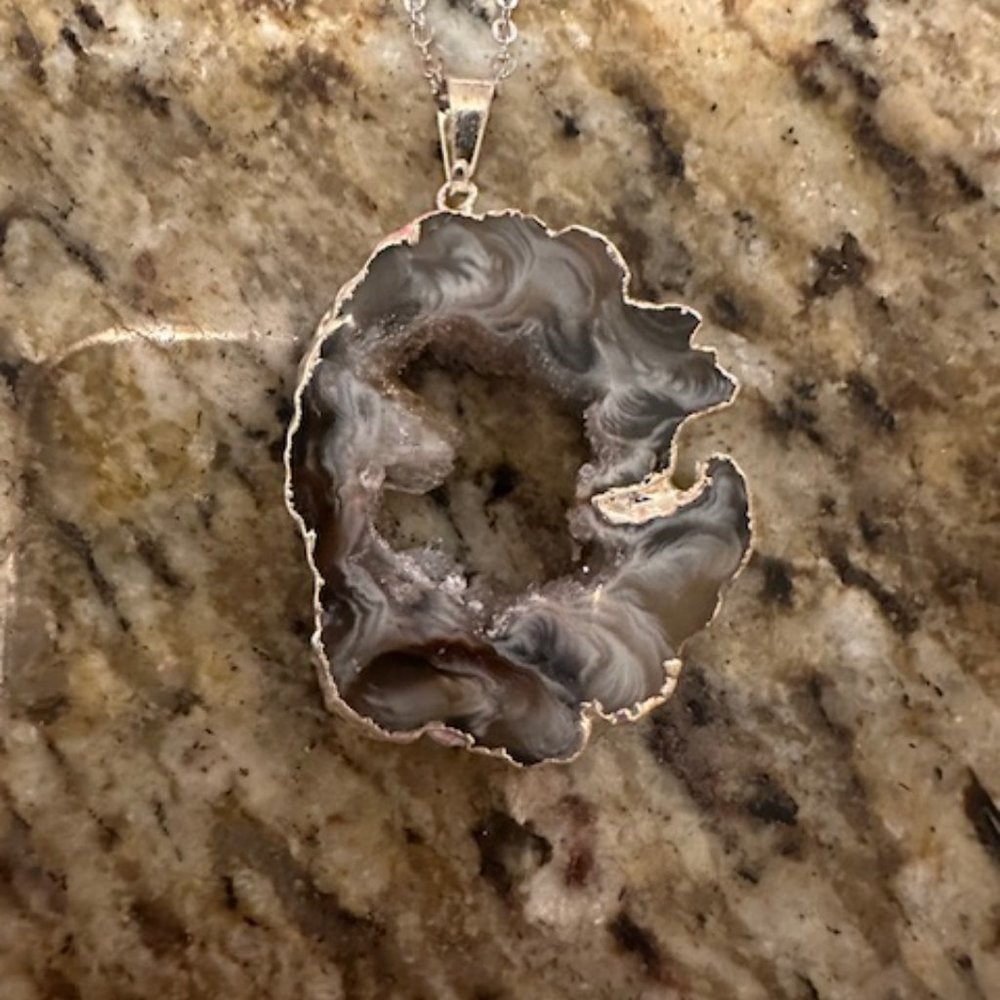 Grey Druzy Pendant Necklace - Picture 8 of 9